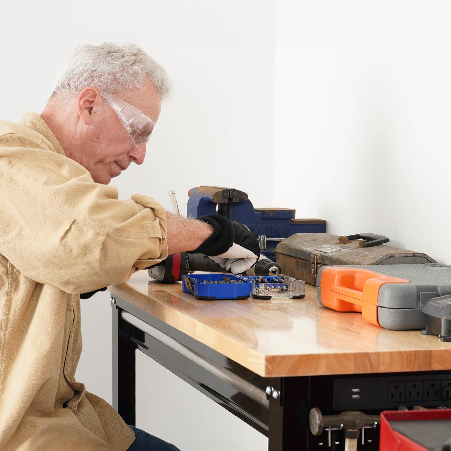 SafeRacks Premium Mobile Workbench - Workshop Edition